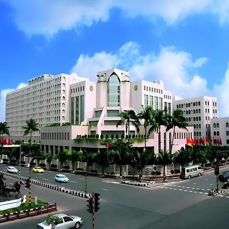Hotel Ruposhi Bangla Дакка Екстер'єр фото