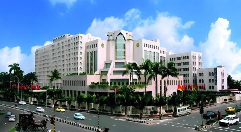 Hotel Ruposhi Bangla Дакка Екстер'єр фото