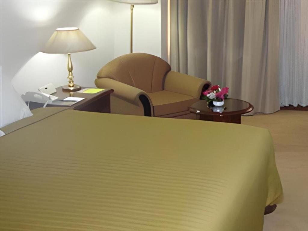 Hotel Ruposhi Bangla Дакка Екстер'єр фото